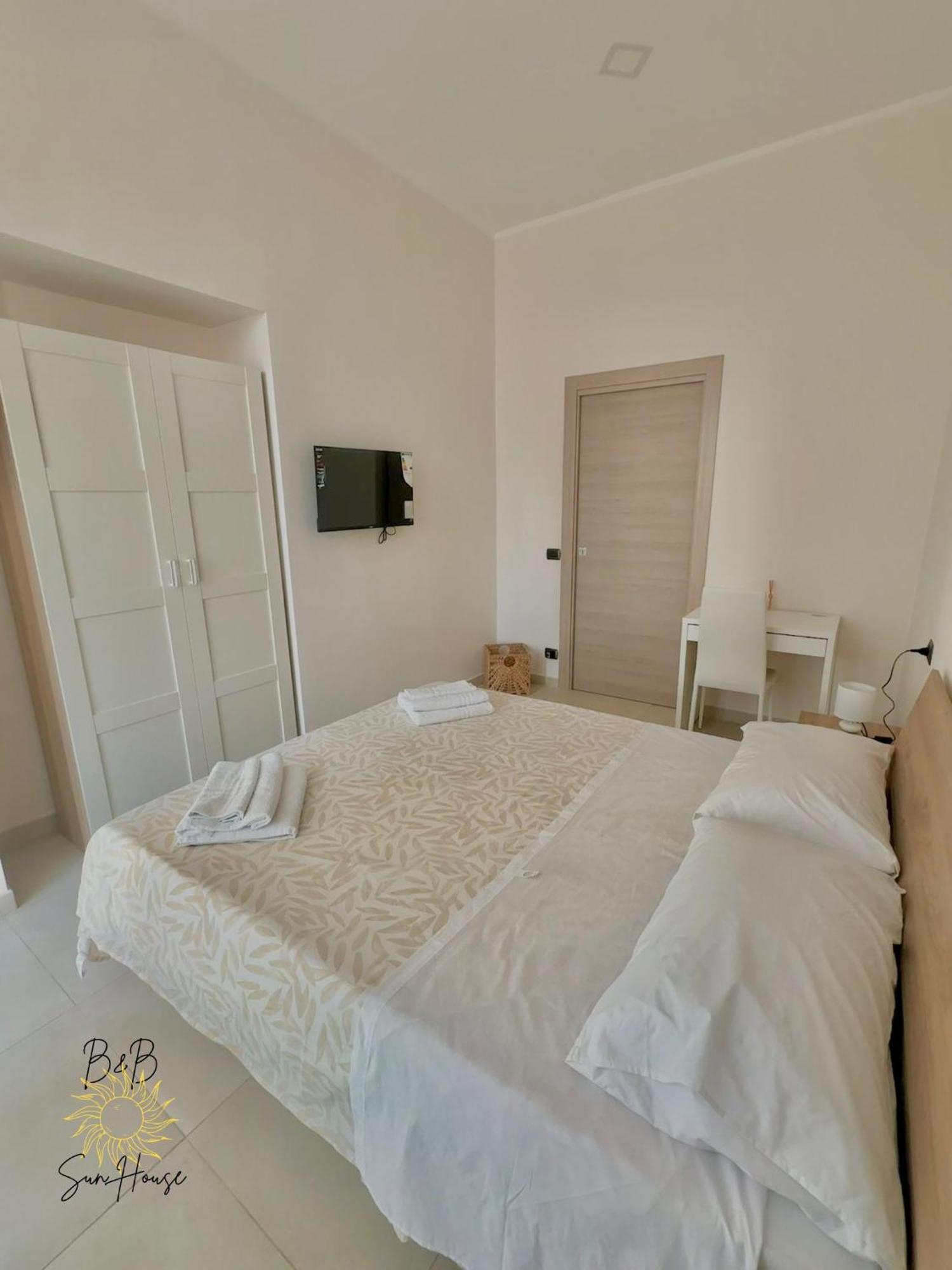 B&B Sunhouse Napoli Ngoại thất bức ảnh